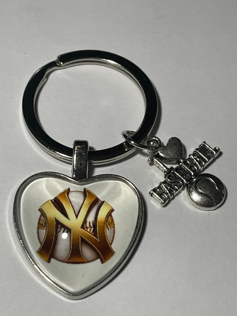 New York Yankees MLB I Love Baseball Keychain NEW!!